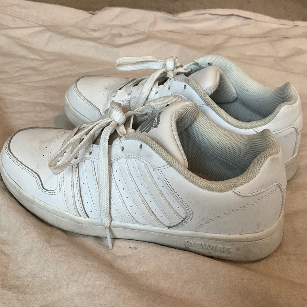 White Kswiss sneakers womens 7